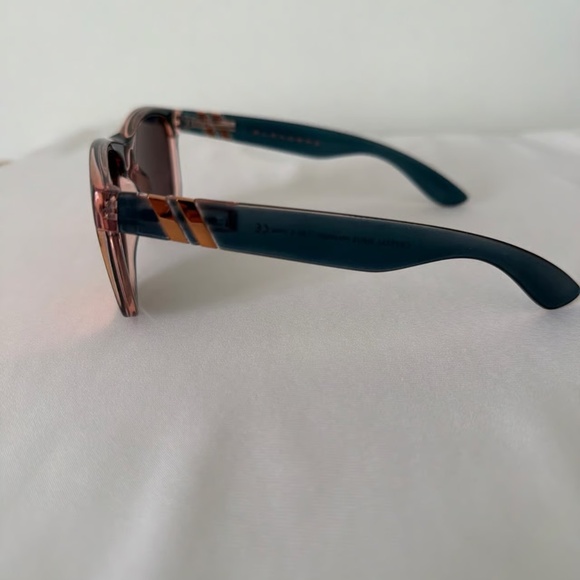 Blenders Crystal Wave Sunglasses main image 4